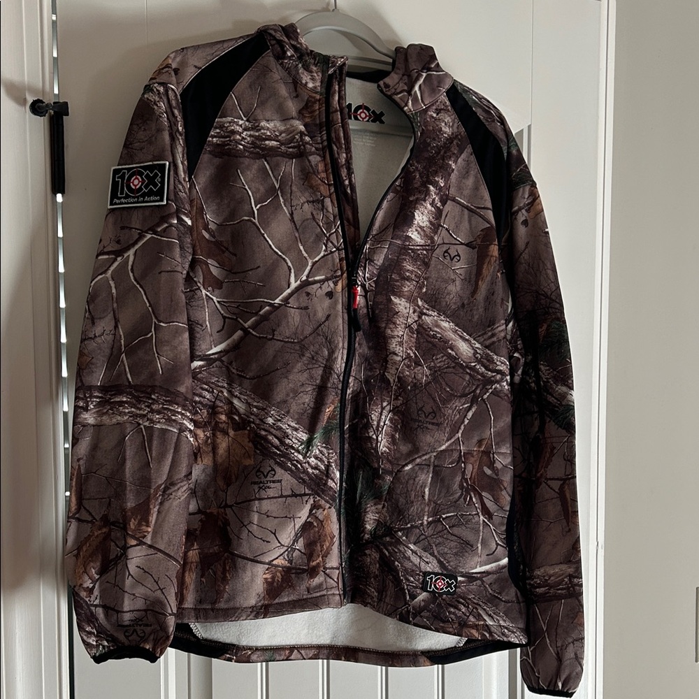 10X Men's Woodland Camo Performance Jacket